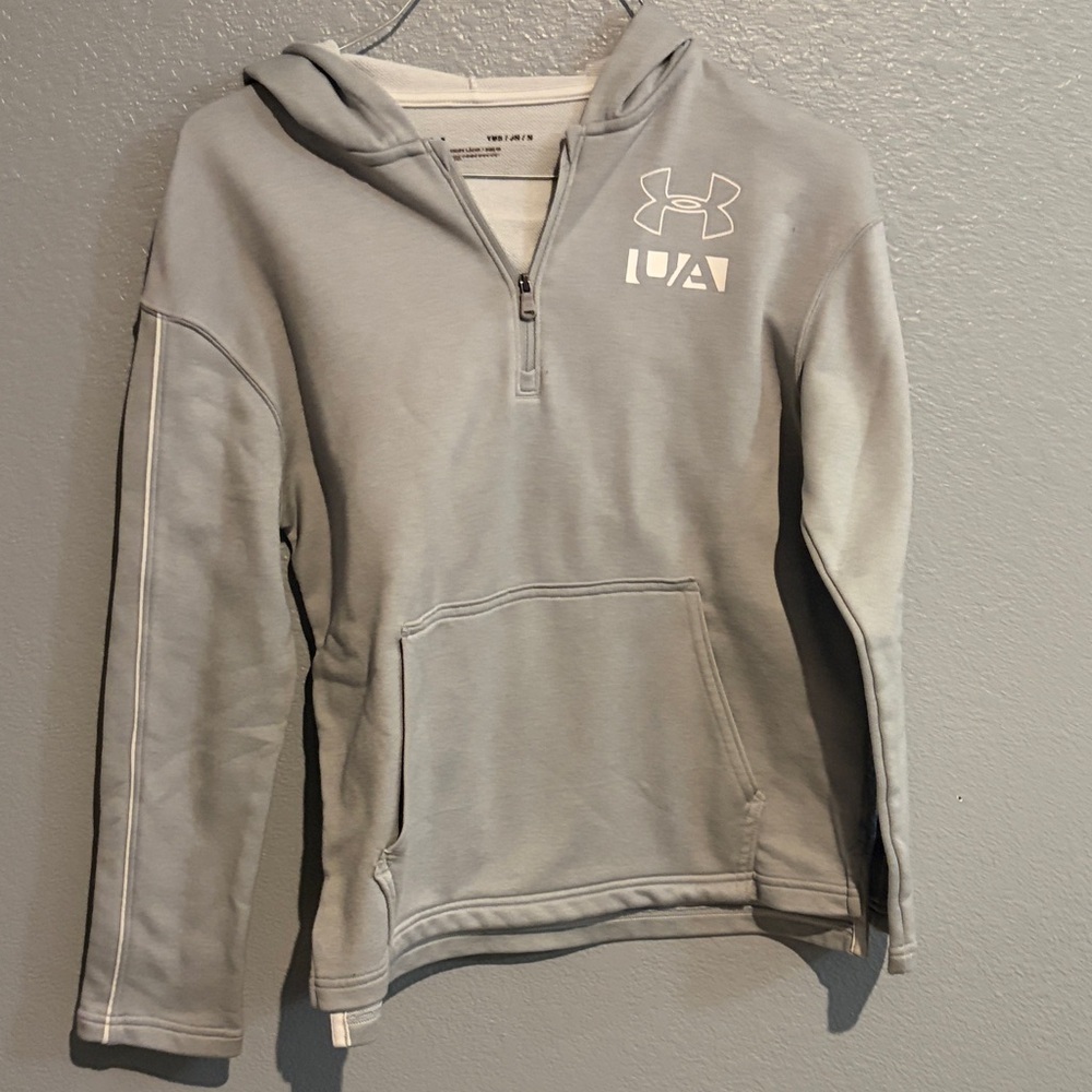 Under Armour Light Gray Pullover
